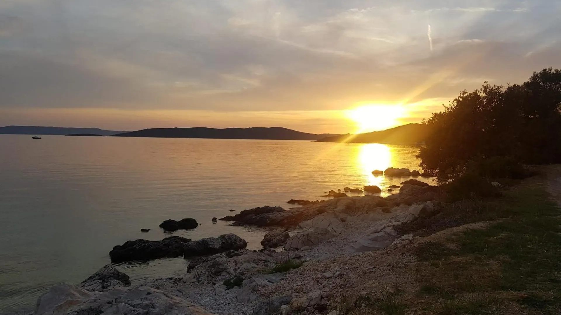 Apartment Ana Ugljan 0*,  Croatia